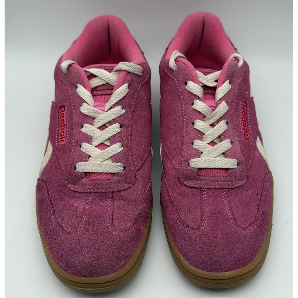 Reebok Pink Suede Low Top Lace Up Womens Sneakers US 8.5 Euro 39